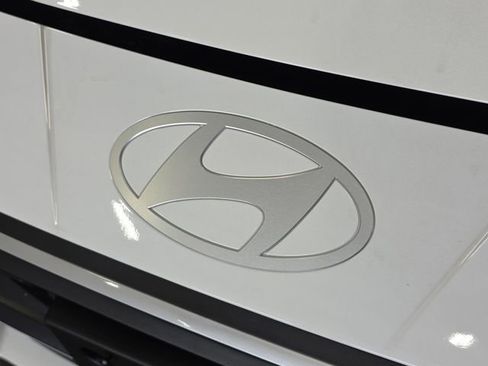 New 2025 Hyundai Elantra Sport image 31