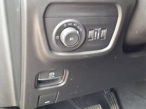 Used 2023 Jeep Grand Cherokee L Overland AWD/4WD image 5