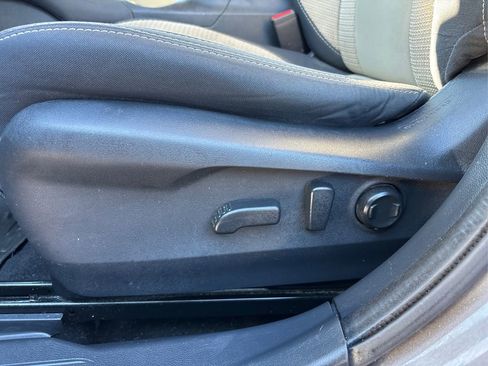 Used 2021 Subaru Outback Premium image 39