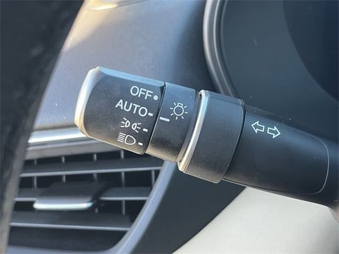 Used 2024 Acura TLX w/ Technology Package image 23