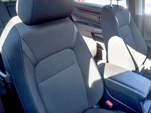 Used 2023 Honda CR-V LX image 10