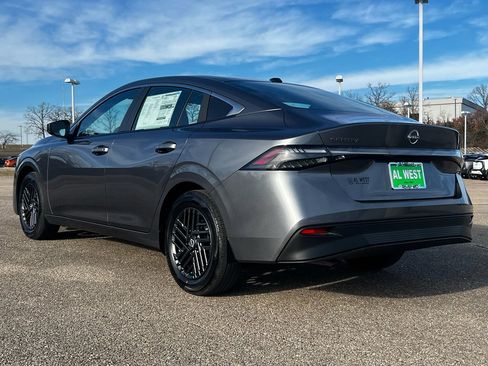 New 2026 Nissan Sentra SV w/ SV Convenience Package FWD image 7