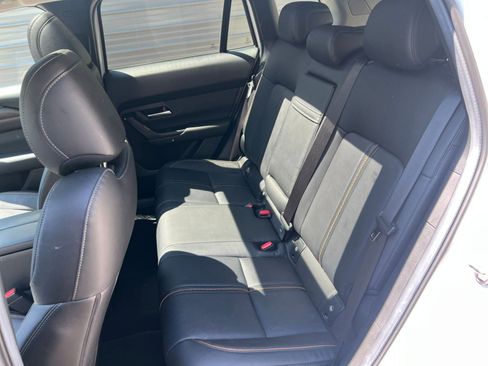 Used 2025 MAZDA CX-50 2.5 Hybrid w/ Premium Plus Pkg image 24