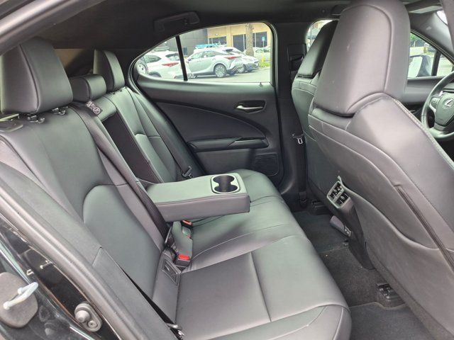 Used 2025 Lexus UX 300h FWD w/ Accessory Package (Z2) image 20