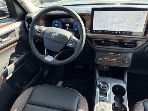 New 2025 Ford Bronco Sport Outer Banks image 14