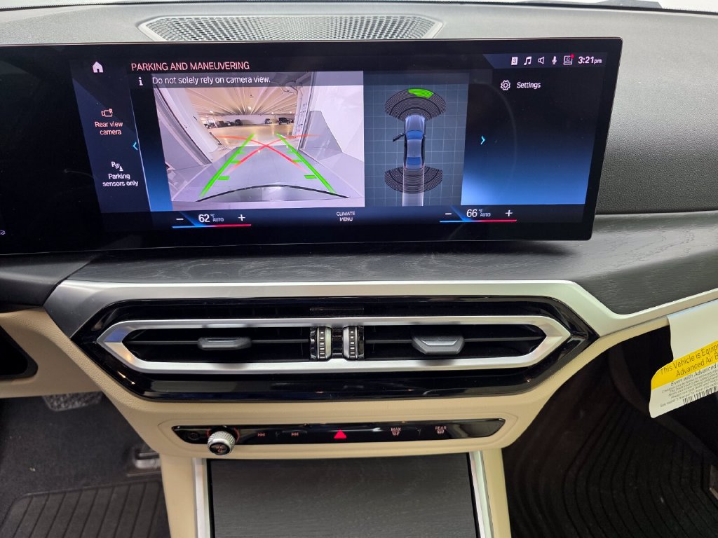 Certified 2024 BMW 330i Sedan w/ Convenience Package RWD image 22