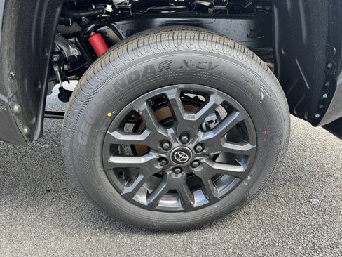 New 2026 Toyota Tundra Platinum AWD/4WD image 30