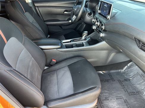 Certified 2024 Nissan Sentra SR image 9