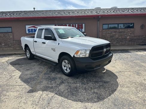 Used 2020 RAM 1500 Tradesman AWD/4WD image 2
