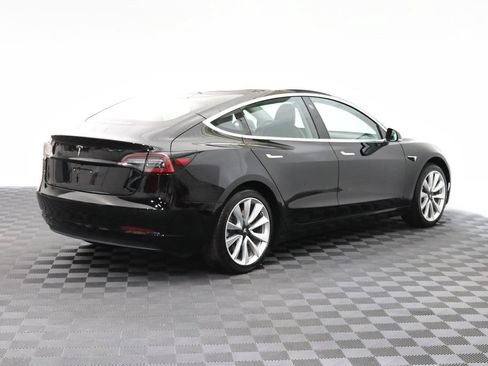 Used 2019 Tesla Model 3 Standard Range RWD image 7