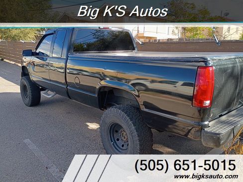 Used 1997 Chevrolet Silverado 2500 2WD Extended Cab w/ Preferred Equipment Group 2 image 4