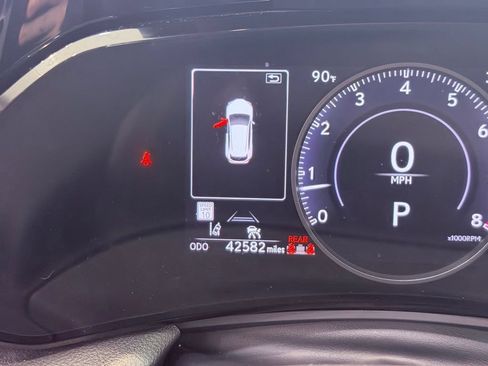 Used 2025 Lexus NX 250 FWD w/ Accessory Package (2T) image 23