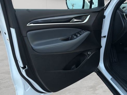 Used 2022 Buick Enclave Essence w/ Sport Touring Edition image 47