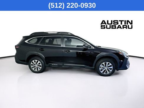 Used 2024 Subaru Outback Premium AWD/4WD image 9