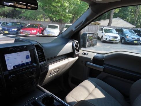 Used 2019 Ford F150 XLT w/ Equipment Group 302A Luxury AWD/4WD image 24