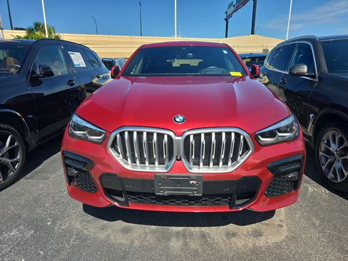Used 2022 BMW X6 xDrive40i w/ M Sport Package AWD/4WD image 2