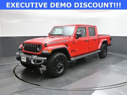 New 2025 Jeep Gladiator Sport