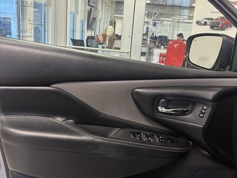 Used 2021 Nissan Murano SL image 9