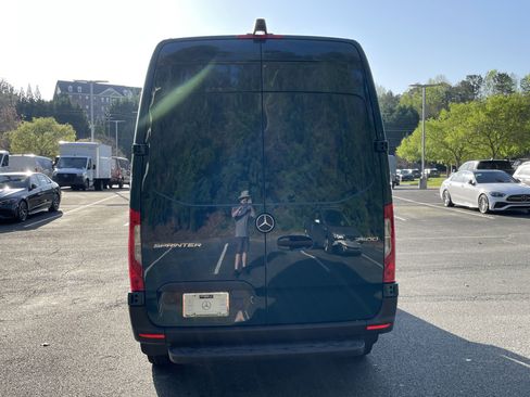 New 2025 Mercedes-Benz Sprinter 2500 image 10