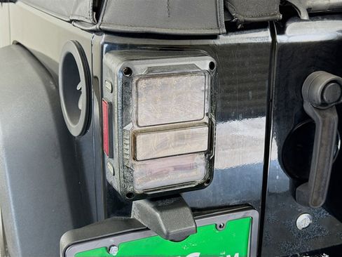 Used 2017 Jeep Wrangler Unlimited Sport w/ Quick Order Package 24S image 34