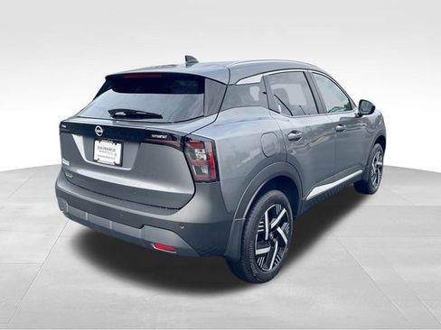 Used 2026 Nissan Kicks SV FWD image 8