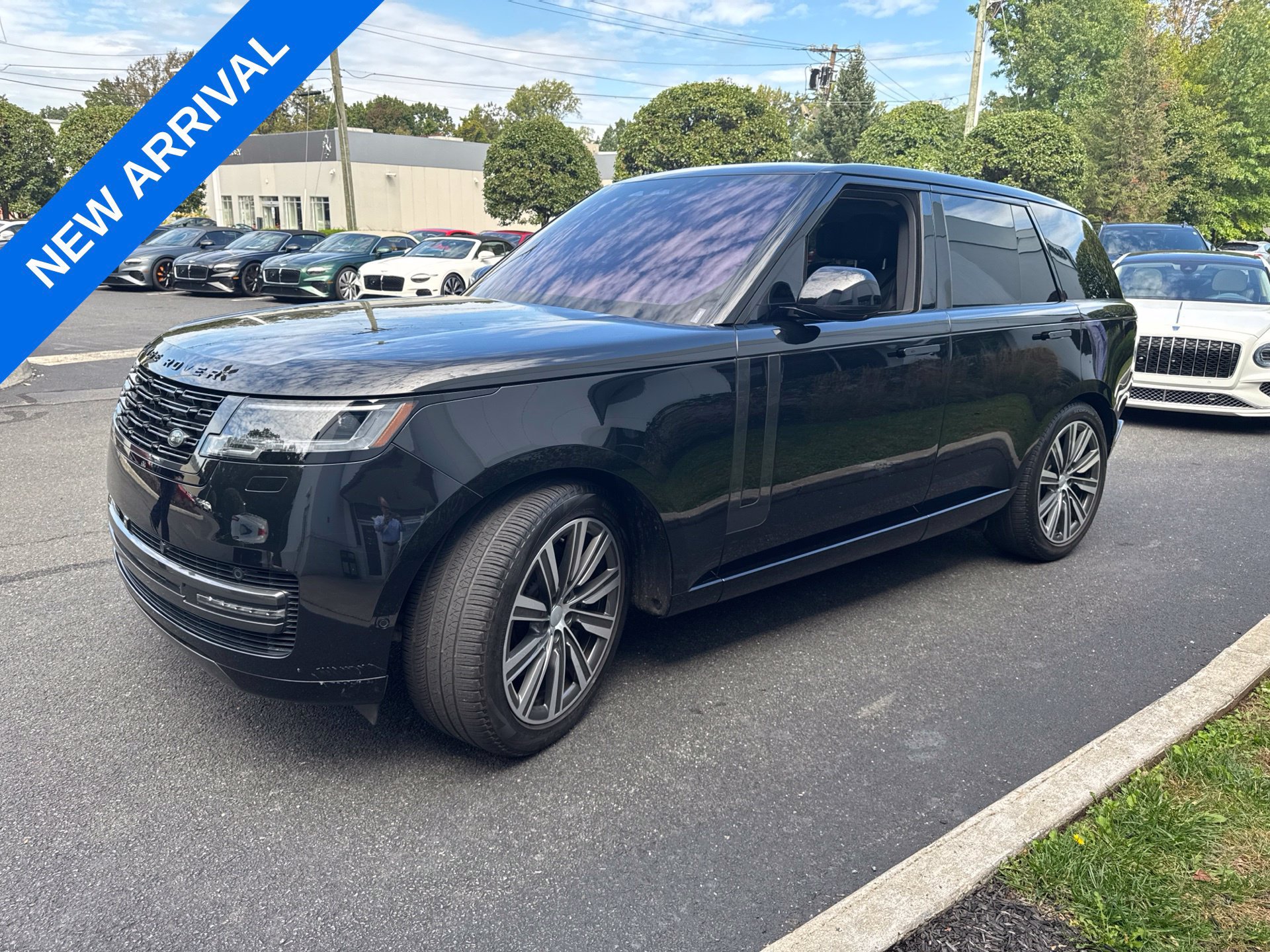 Used 2023 Land Rover Range Rover SE AWD/4WD image 5