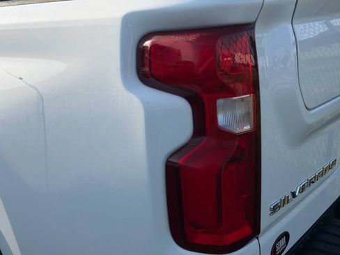 Used 2022 Chevrolet Silverado 3500 LTZ w/ LTZ Plus Package AWD/4WD image 9