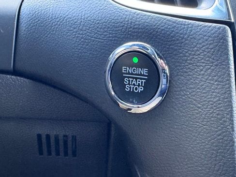 Used 2019 Ford Edge ST w/ Equipment Group 401A image 6