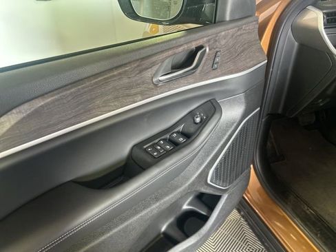 New 2026 Jeep Grand Cherokee Limited AWD/4WD image 12