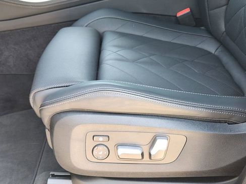 Used 2026 BMW X5 sDrive40i RWD image 18