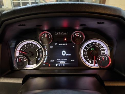 Used 2021 RAM 1500 Classic Warlock image 18