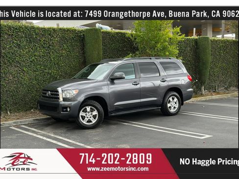 Used 2015 Toyota Sequoia SR5 w/ Premium Package AWD/4WD image 13