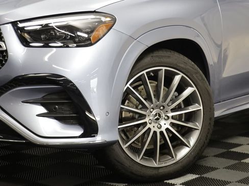 Used 2026 Mercedes-Benz GLE 580 4MATIC image 3