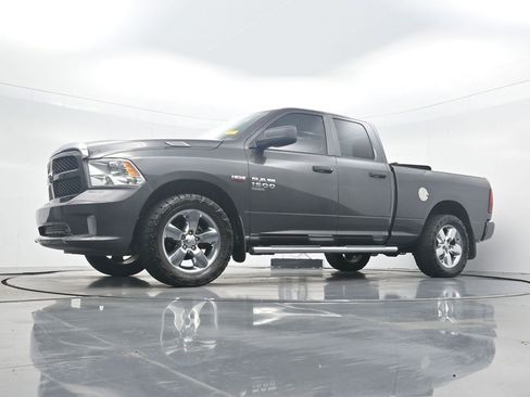 Used 2019 RAM 1500 Express w/ Express Value Package RWD image 24