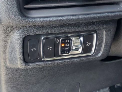 Certified 2023 Lincoln Corsair AWD w/ Equipment Group 101A image 13