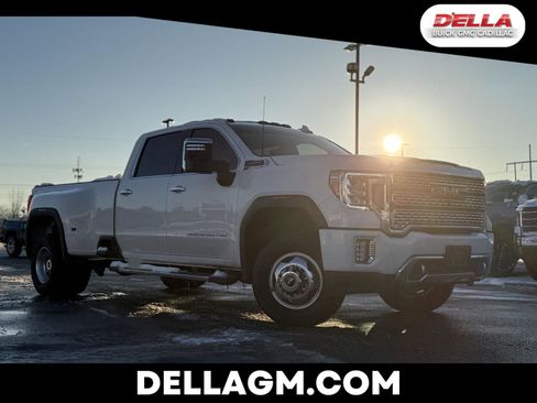 Used 2023 GMC Sierra 3500 Denali w/ Denali Ultimate Package image 1