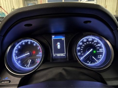 Used 2019 Toyota Camry LE image 15