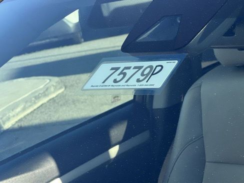 Used 2019 Toyota Highlander XLE image 34