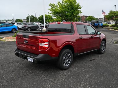 New 2025 Ford Maverick XLT w/ XLT Luxury Package
