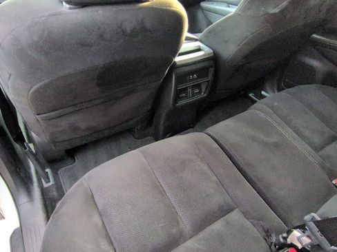 Used 2020 Nissan Murano S image 18