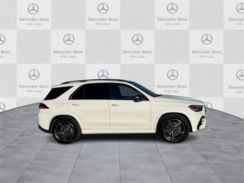 Certified 2025 Mercedes-Benz GLE 350 4MATIC image 2