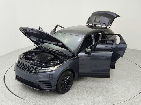 New 2026 Land Rover Range Rover Velar Dynamic SE image 15