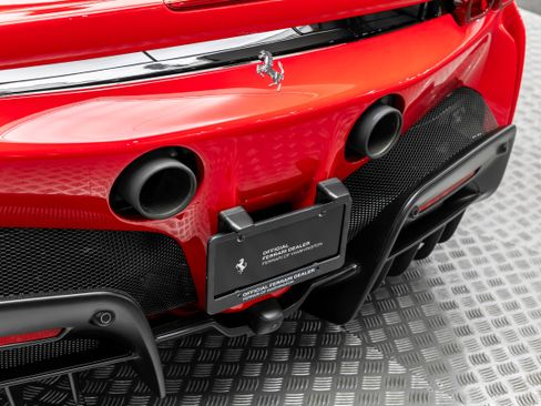 Certified 2022 Ferrari SF90 Stradale image 33