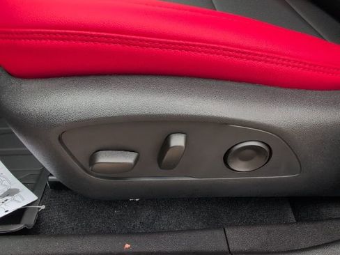 New 2026 Chevrolet Equinox EV RS image 14