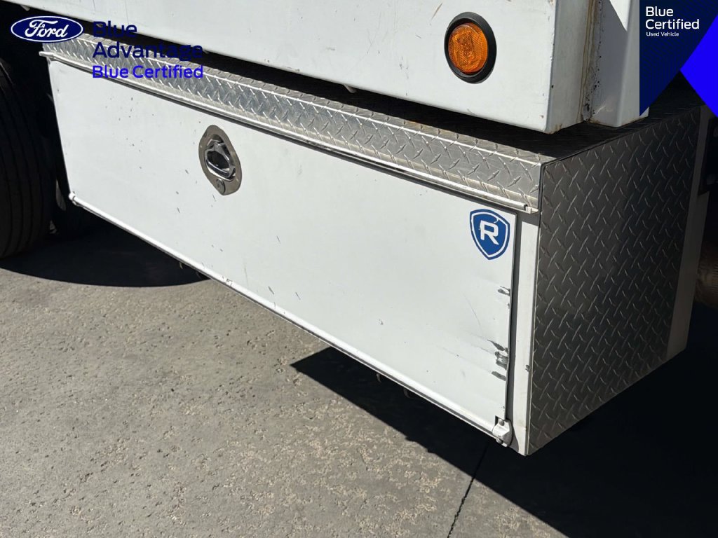 Used 2021 Ford F550 2WD Regular Cab Super Duty image 19