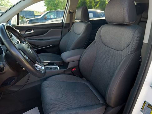 Used 2019 Hyundai Santa Fe SEL AWD/4WD image 9