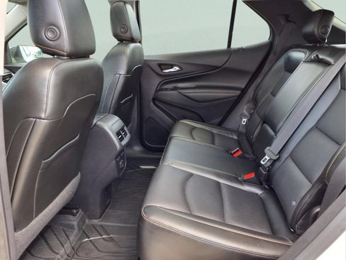 Used 2020 Chevrolet Equinox Premier FWD image 11