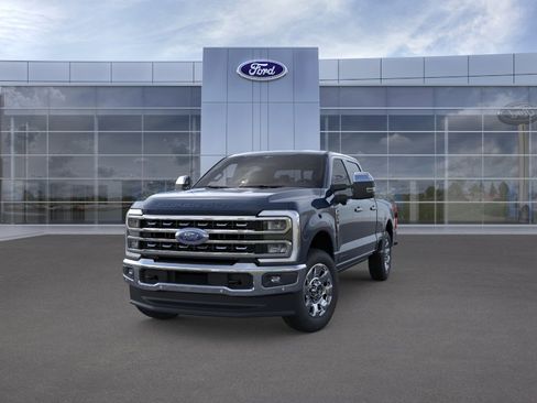 New 2025 Ford F250 Lariat w/ Lariat Ultimate Package AWD/4WD image 2