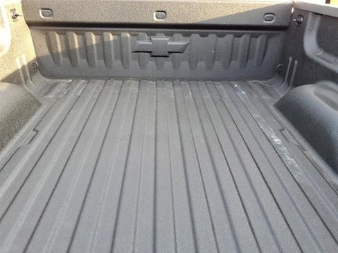 Used 2018 Chevrolet Silverado 1500 High Country image 6