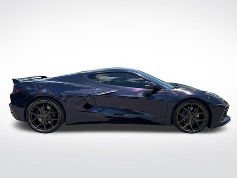 Used 2021 Chevrolet Corvette Stingray Preferred Cpe w/ Z51 Performance Package RWD image 7
